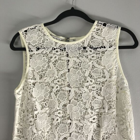 Cabi #800 Size Medium Open Needle Lace Floral Peplum Sheer Tank Exposed Zipper - Picture 2 of 16